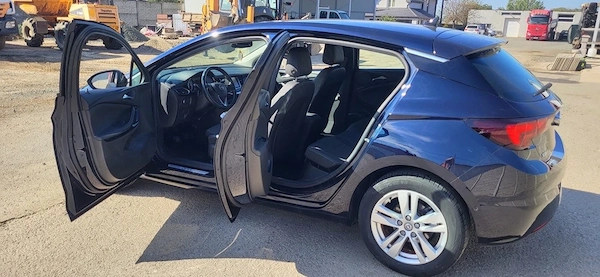 OPEL Astra 2019 — imagine 4