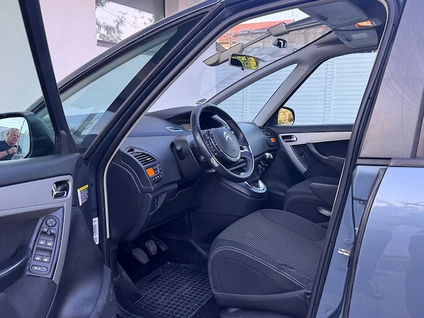 CITROËN C4 Picasso 2011 — imagine 4