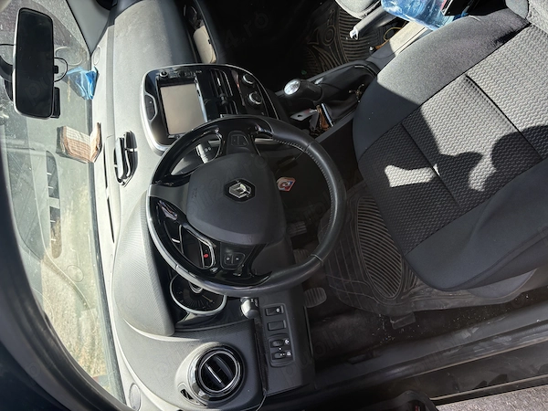 RENAULT Clio 2015 — imagine 5