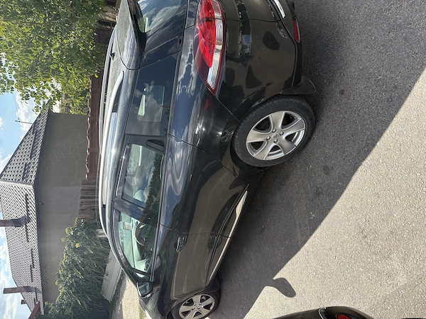 RENAULT Clio 2015 — imagine 4