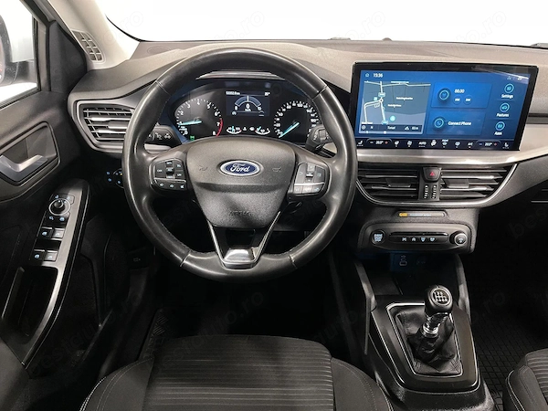 FORD Focus 2023 — imagine 6