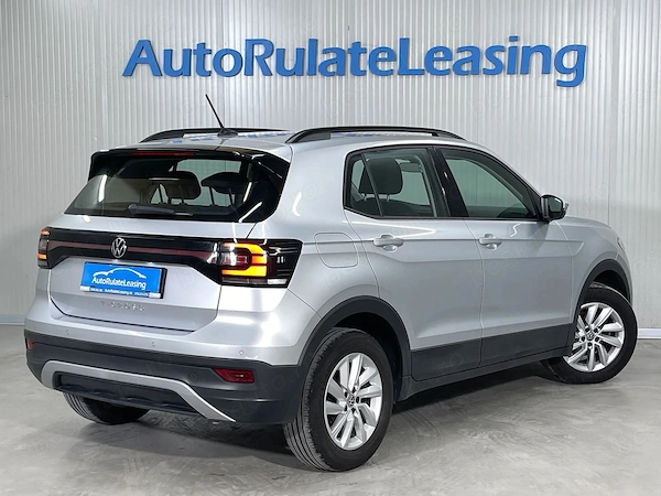 VOLKSWAGEN T-Cross 2023 — imagine 3