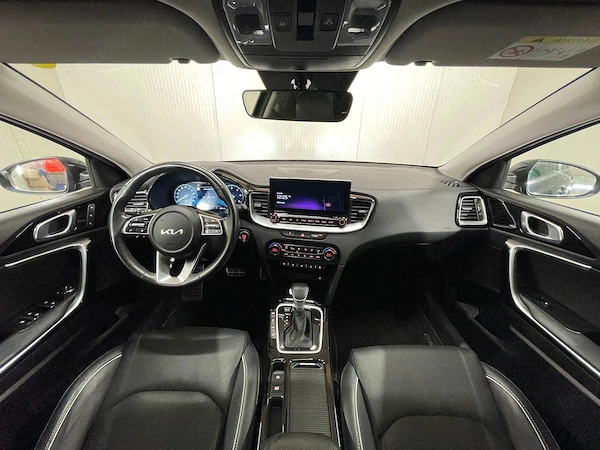 KIA Unknown Model 2023 — imagine 8