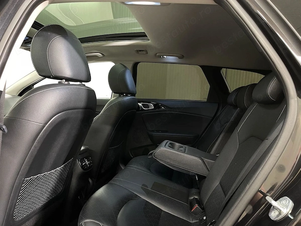 KIA Unknown Model 2023 — imagine 12