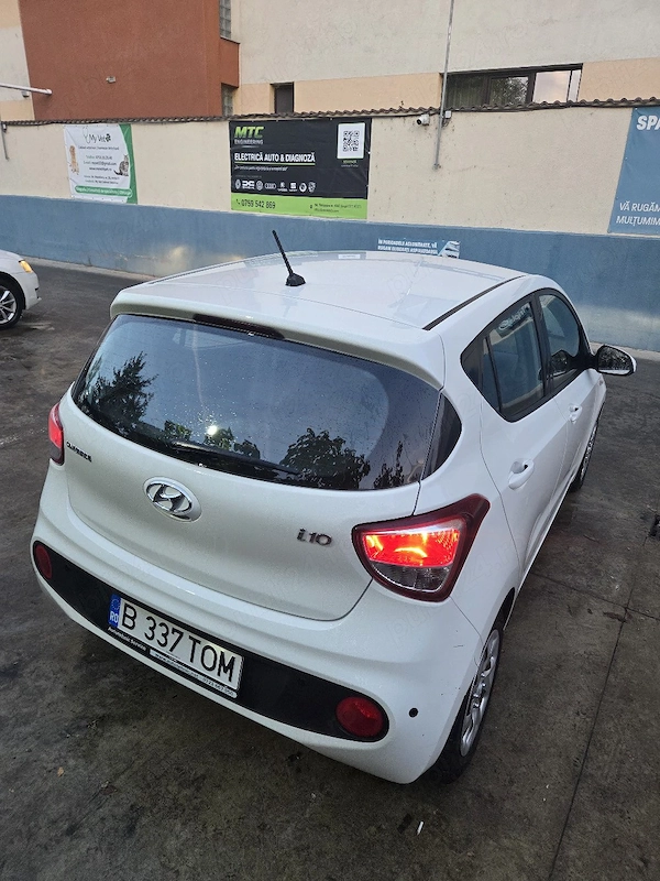 HYUNDAI i10 2018 — imagine 3