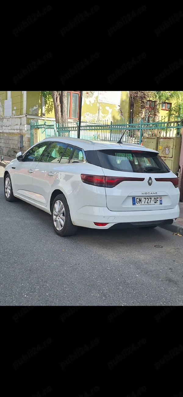 RENAULT Megane