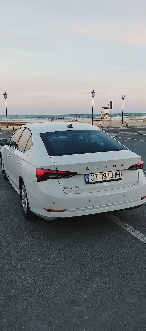 SKODA Octavia 2022 — imagine 3
