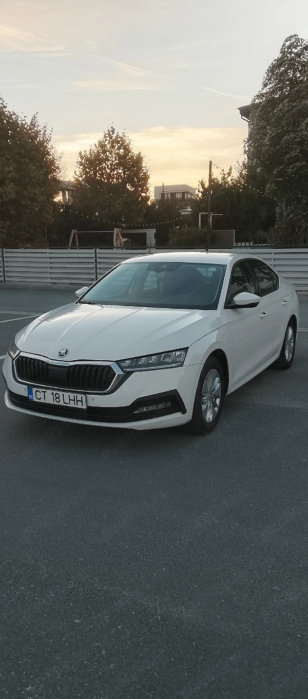 SKODA Octavia 2022 — imagine 4