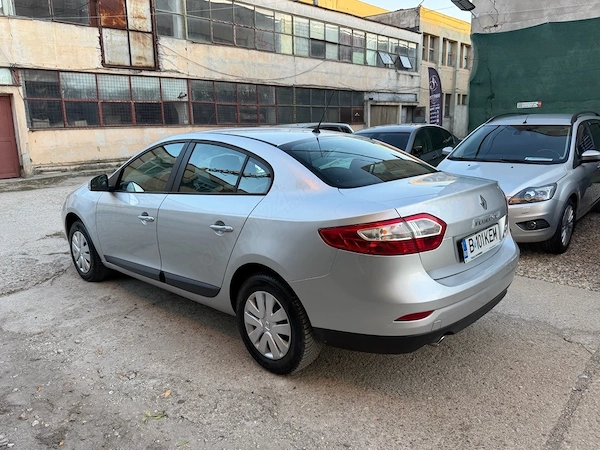 RENAULT Fluence 2011 — imagine 4