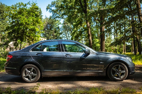 MERCEDES-BENZ C-Class 2010 — imagine 4