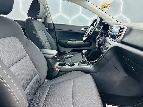 KIA Sportage 2021 — imagine 4