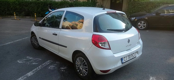 RENAULT Clio 2011 — imagine 4
