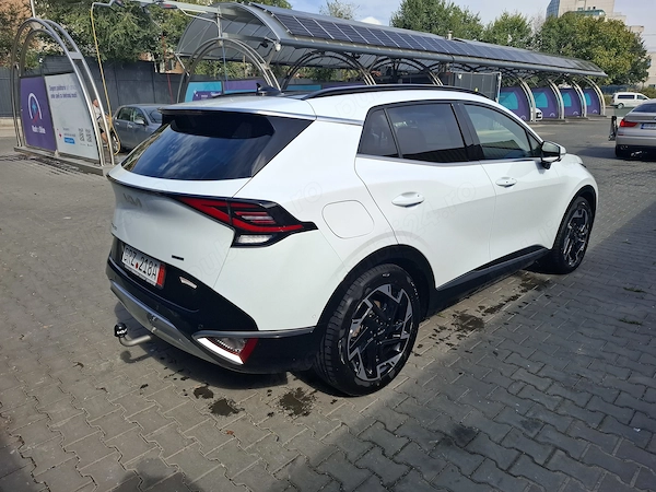 KIA Sportage 2023 — imagine 4