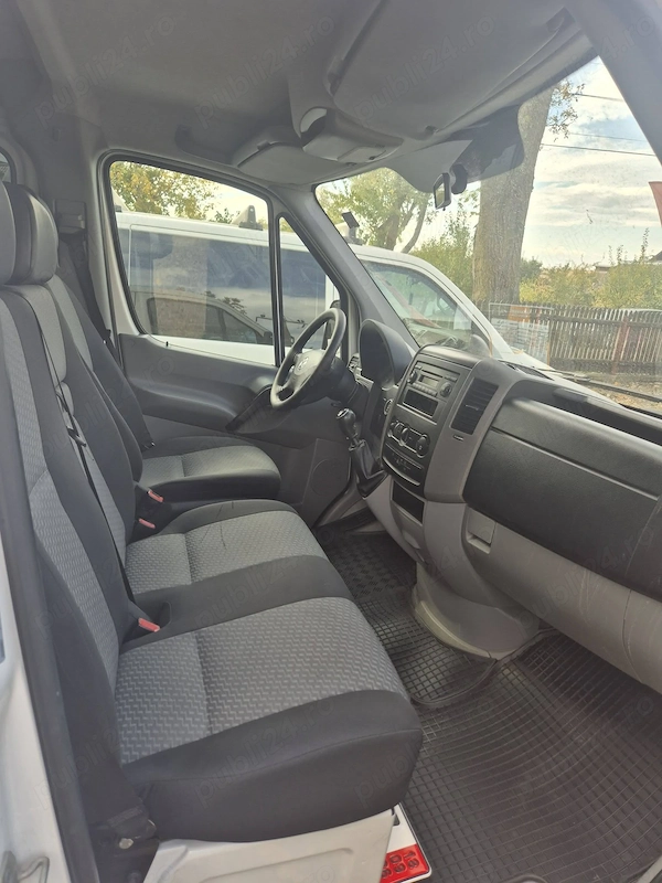 VOLKSWAGEN Crafter 2012 — imagine 8
