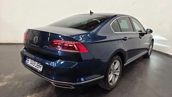 VOLKSWAGEN Passat 2022 — imagine 16
