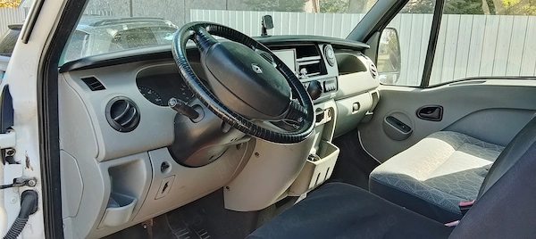RENAULT Master