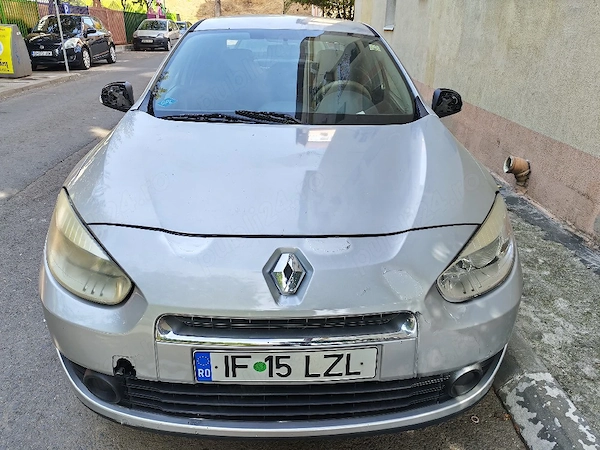 RENAULT Fluence