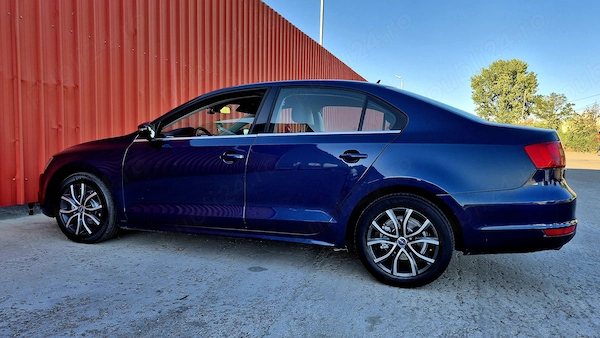 VOLKSWAGEN Jetta 2012 — imagine 6