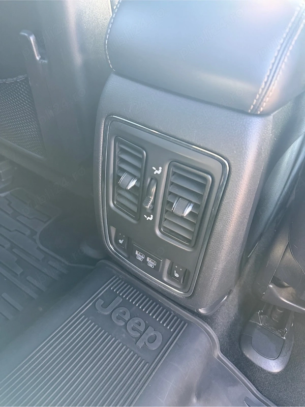 JEEP Grand Cherokee 2014 — imagine 10