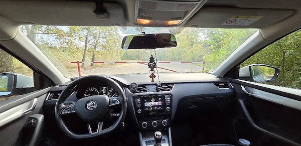 SKODA Octavia 2015 — imagine 5