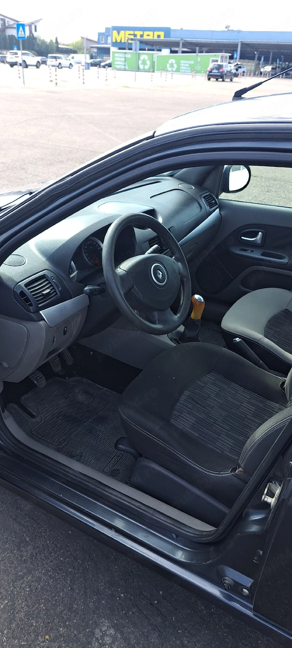 RENAULT Symbol 2009 — imagine 3