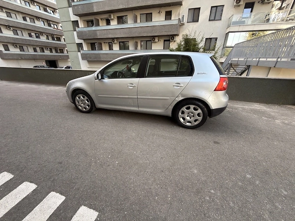 VOLKSWAGEN Golf 2006 — imagine 5