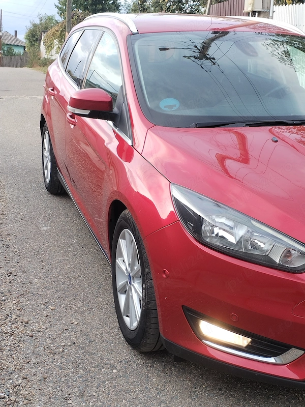 FORD Focus 2015 — imagine 3