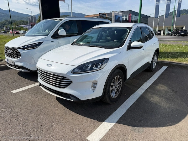 FORD Kuga 2021 — imagine 2