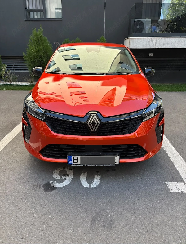 RENAULT Clio 2025 — imagine 2