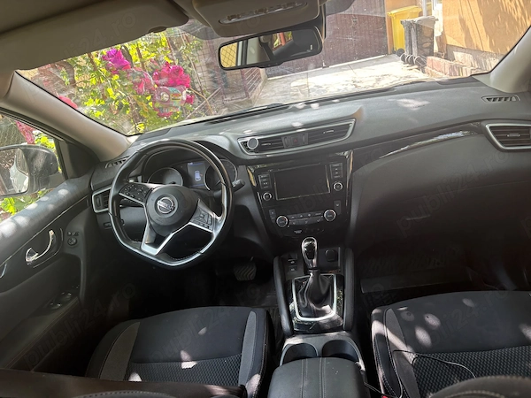 NISSAN Qashqai 2021 — imagine 4