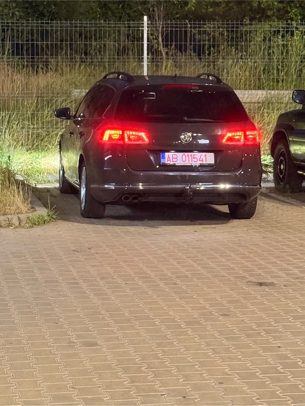 VOLKSWAGEN Passat 2012 — imagine 4