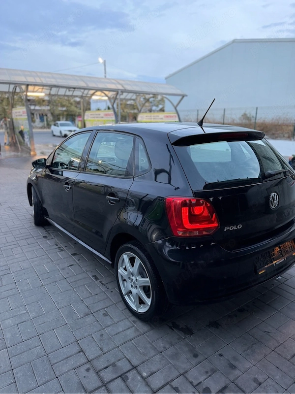 VOLKSWAGEN Polo 2013 — imagine 2
