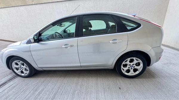 FORD Focus 2009 — imagine 8