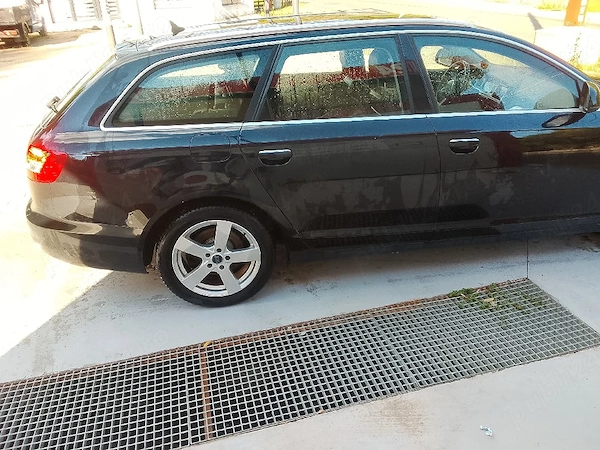 AUDI A6 2011 — imagine 2