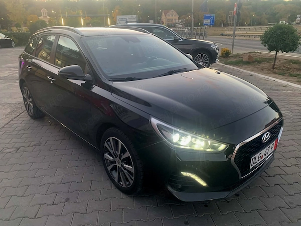 HYUNDAI i30 2020 — imagine 3