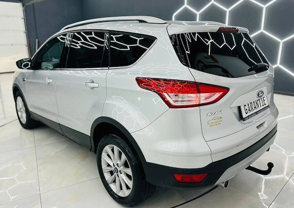 FORD Kuga 2015 — imagine 4
