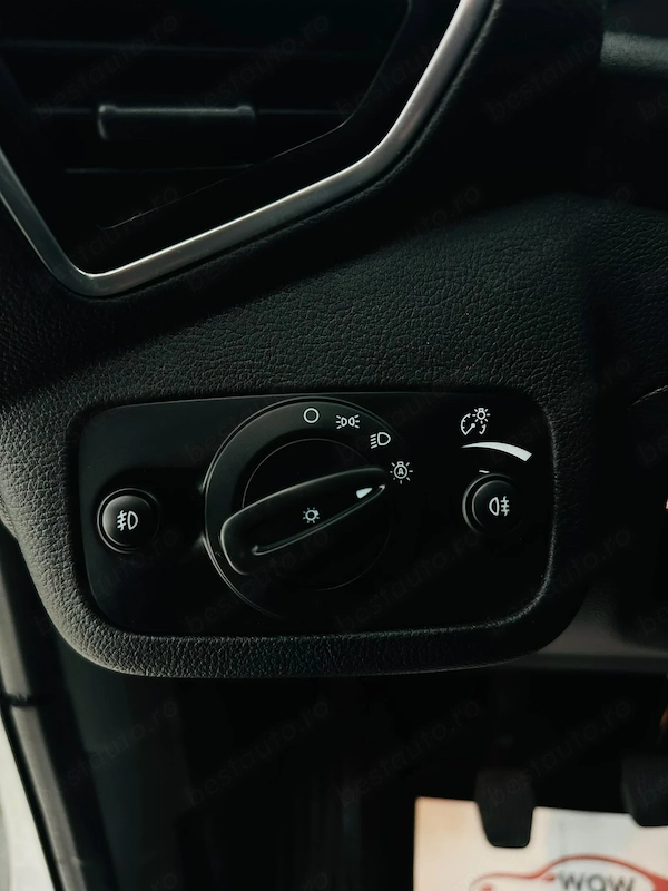 FORD Kuga 2015 — imagine 12