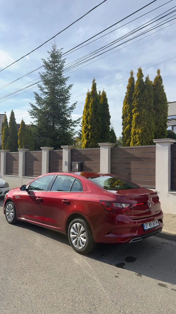 RENAULT Megane 2022 — imagine 5
