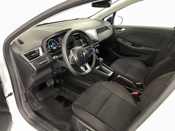 RENAULT Clio 2023 — imagine 5