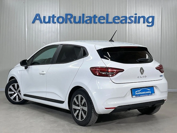 RENAULT Clio 2023 — imagine 4
