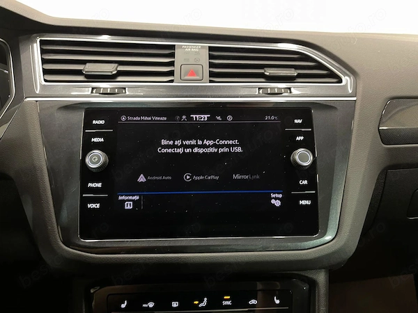 VOLKSWAGEN Tiguan 2023 — imagine 17