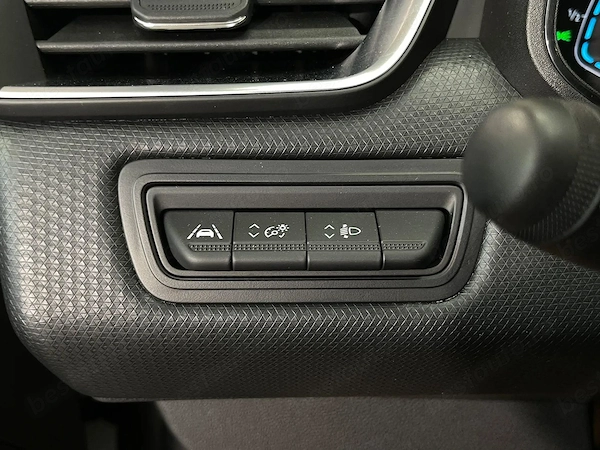 RENAULT Clio 2023 — imagine 18