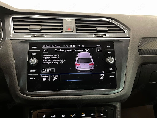 VOLKSWAGEN Tiguan 2023 — imagine 18