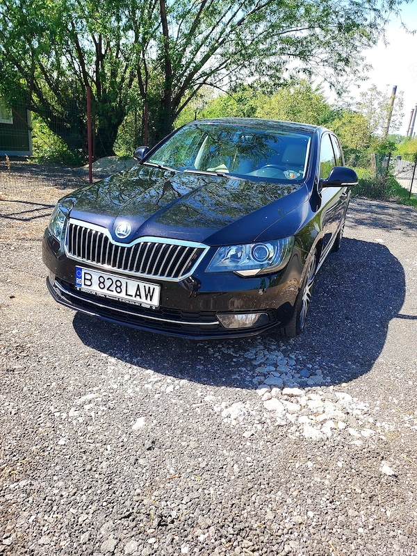 SKODA Superb 2014 — imagine 6