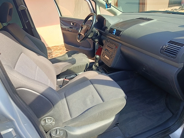 VOLKSWAGEN Sharan 2004 — imagine 6