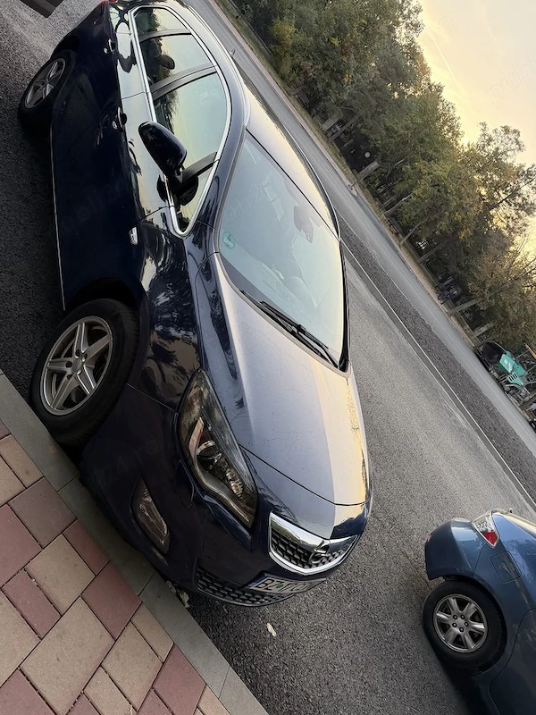 OPEL Astra 2011 — imagine 2