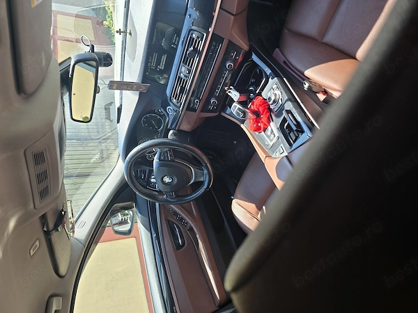 BMW 5 Series 2013 — imagine 4