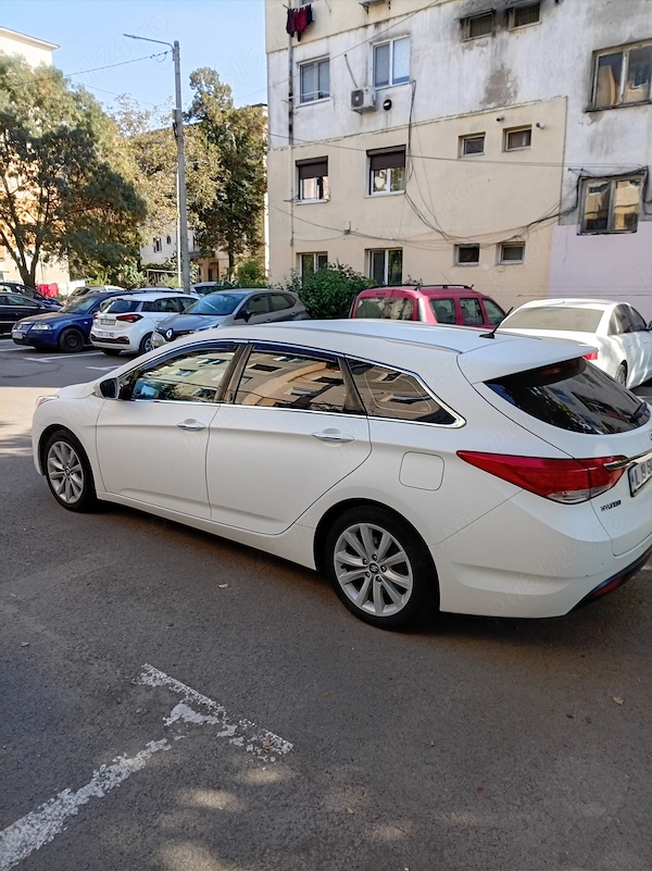HYUNDAI i40 2012 — imagine 4