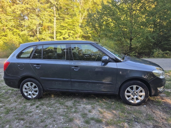 SKODA Fabia 2012 — imagine 4