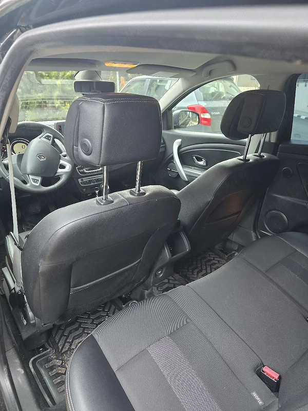 RENAULT Megane 2011 — imagine 6
